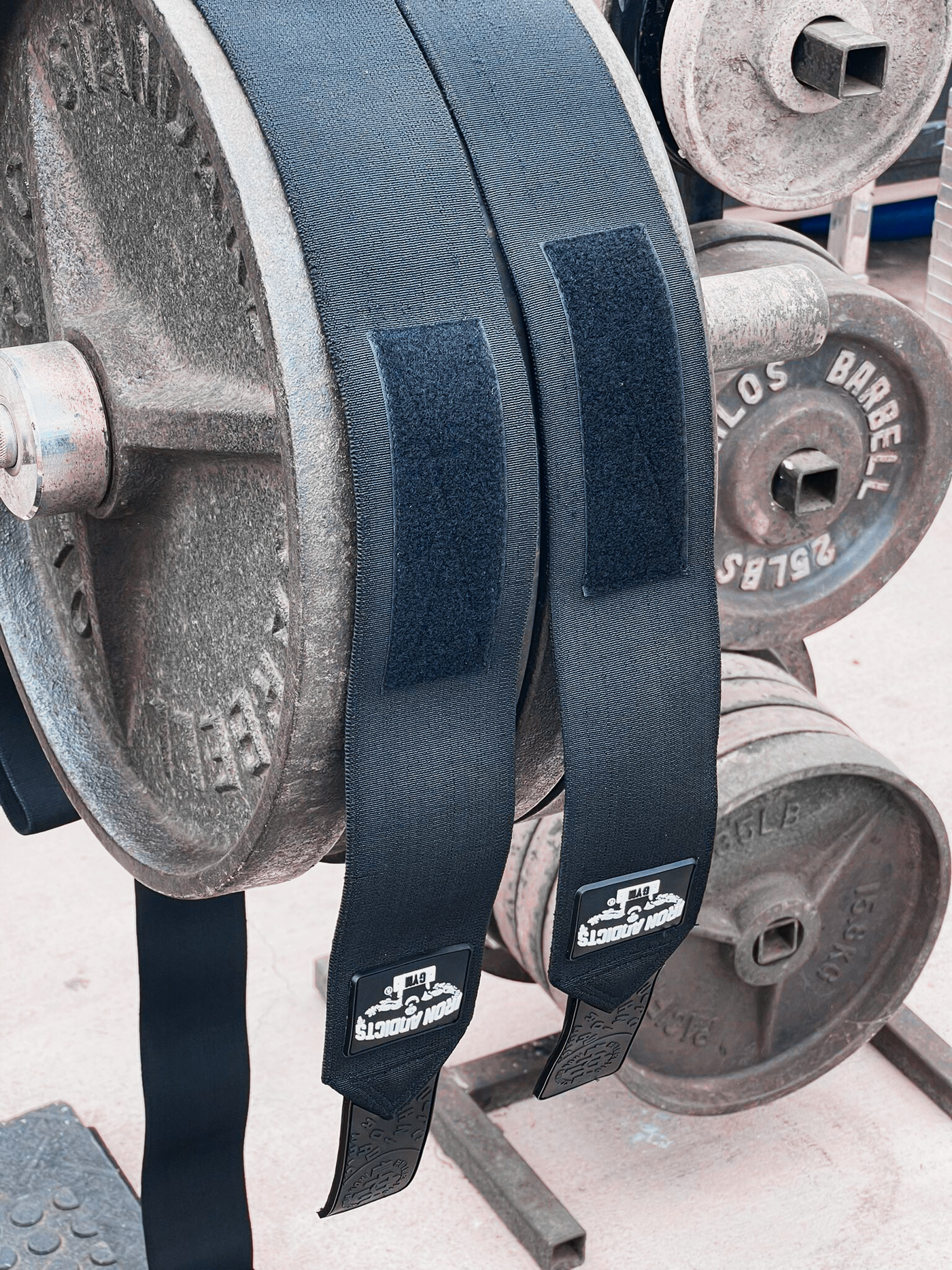 Iron Addicts Super Heavy Wrist Wraps